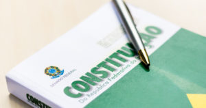 Reforma Administrativa contraria princípios da Constituição